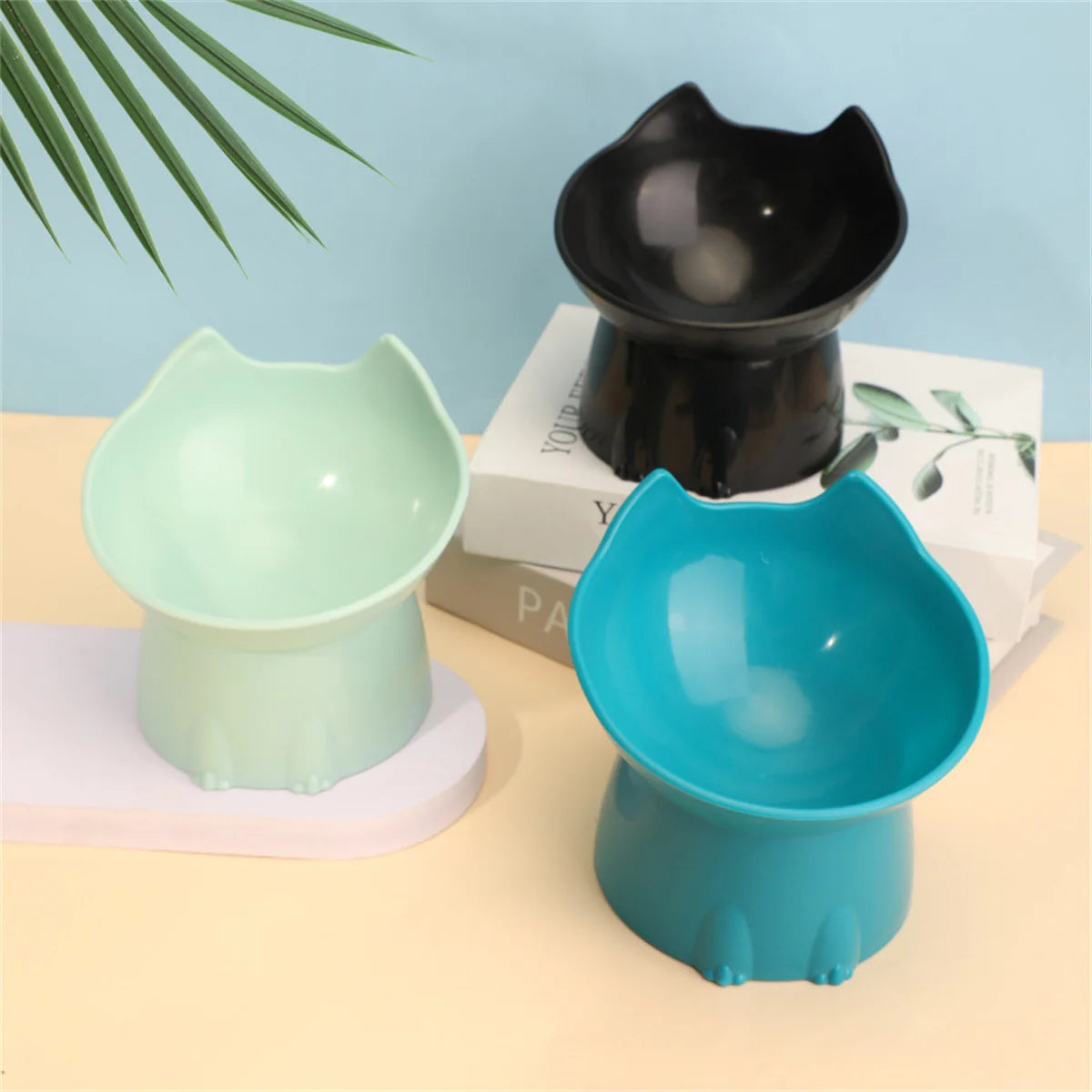 1pc Elevated Cat Bowl, Anti-Tip Plastic Raised Pet Feeding Dish with Tilted Edge, Neck Protection Kitty Food